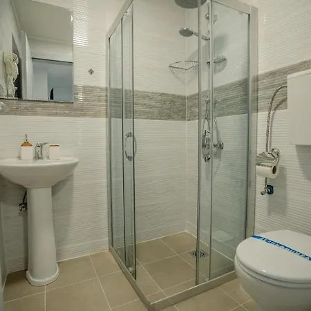 Makedon Apartments Охрид Екстериор снимка