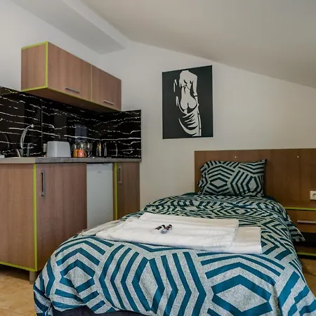 Makedon Apartments Охрид Екстериор снимка