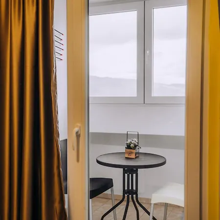 Makedon Apartments Охрид Екстериор снимка
